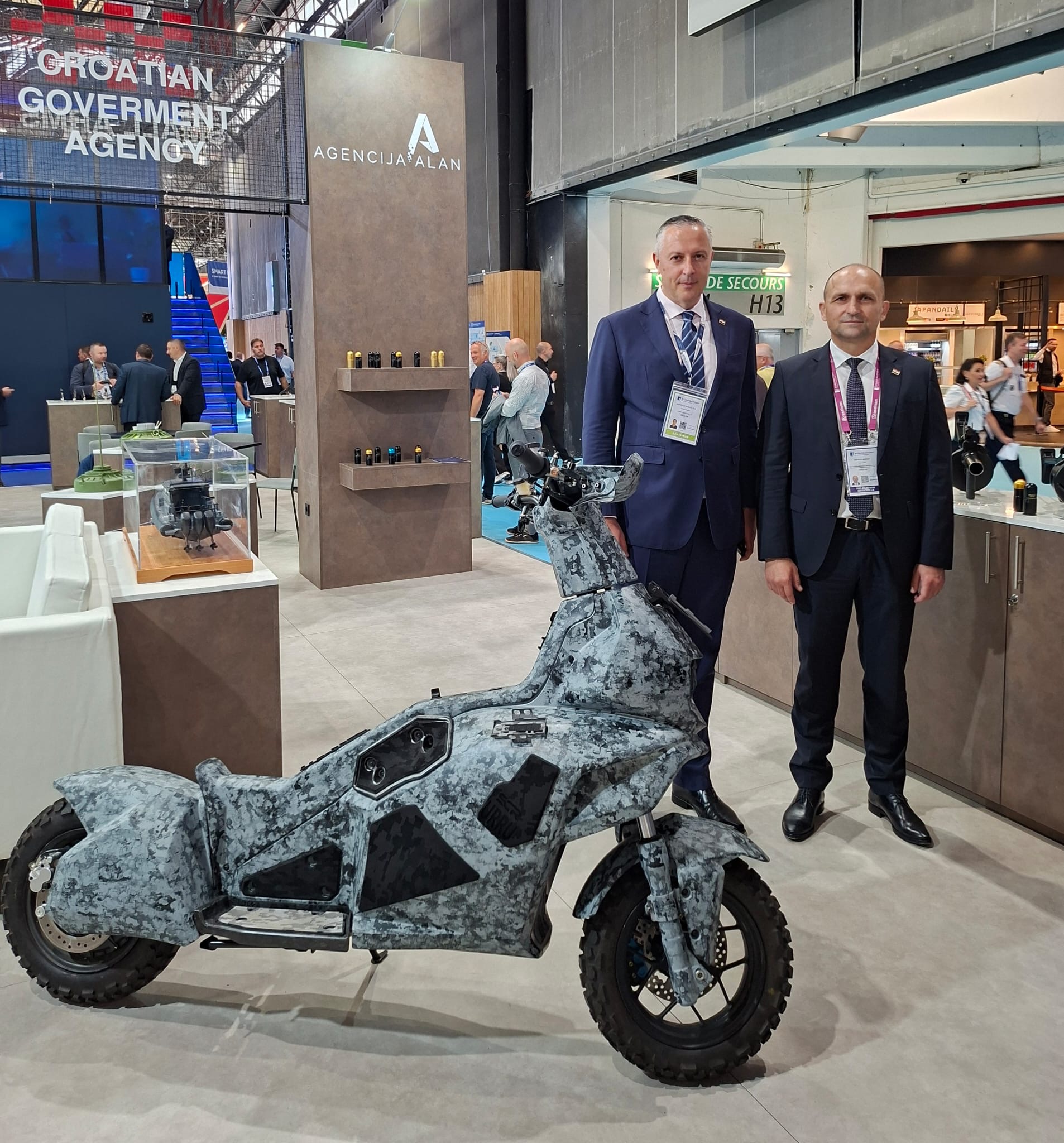 Scroller EV at Eurosatory 2026